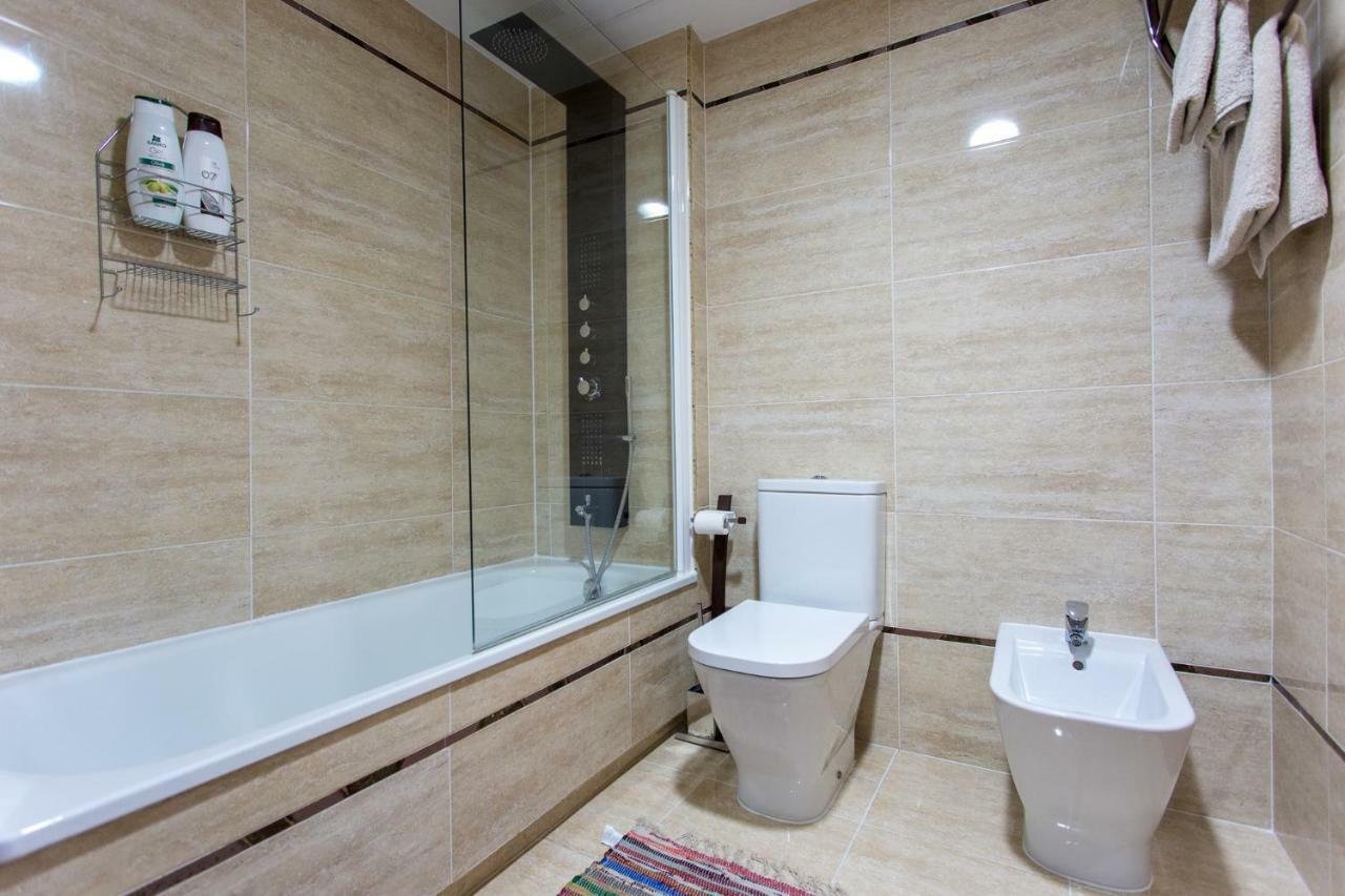 On The Beach,pool,wifi,garage,valencia Apartamento *