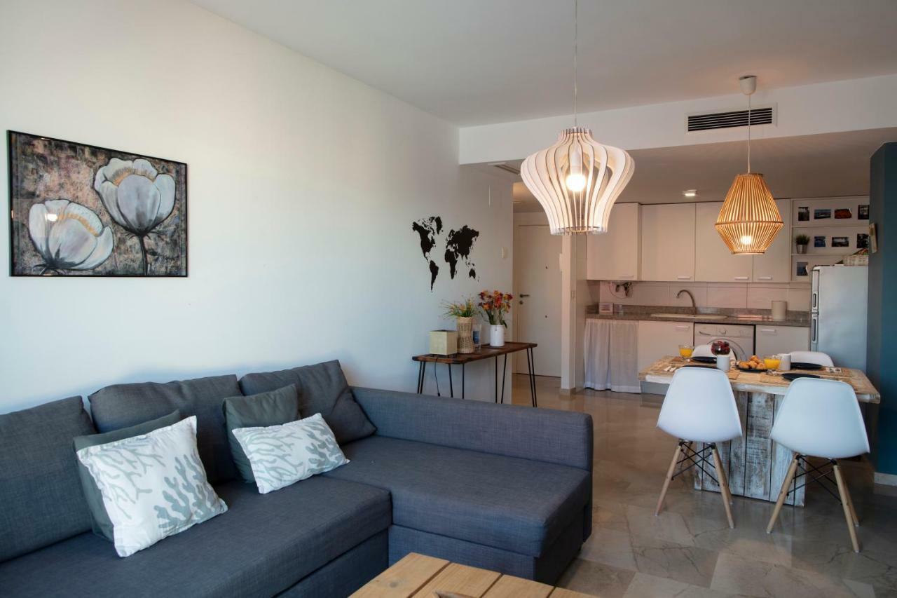 Beautiful One Bedroom Wifi Near Beach Apartment Valencia