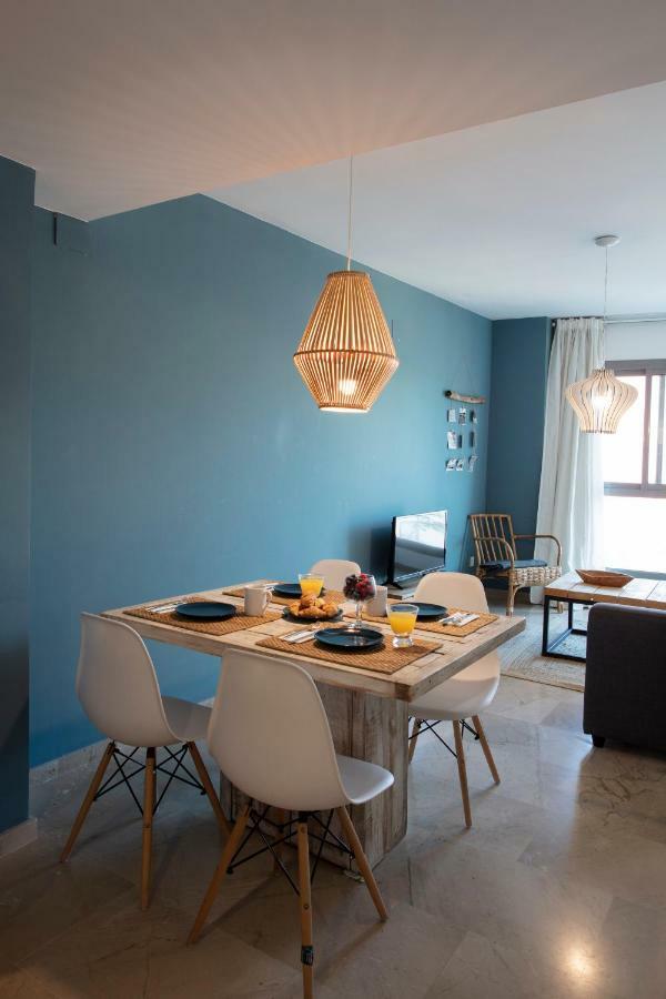 Beautiful One Bedroom Wifi Near Beach *