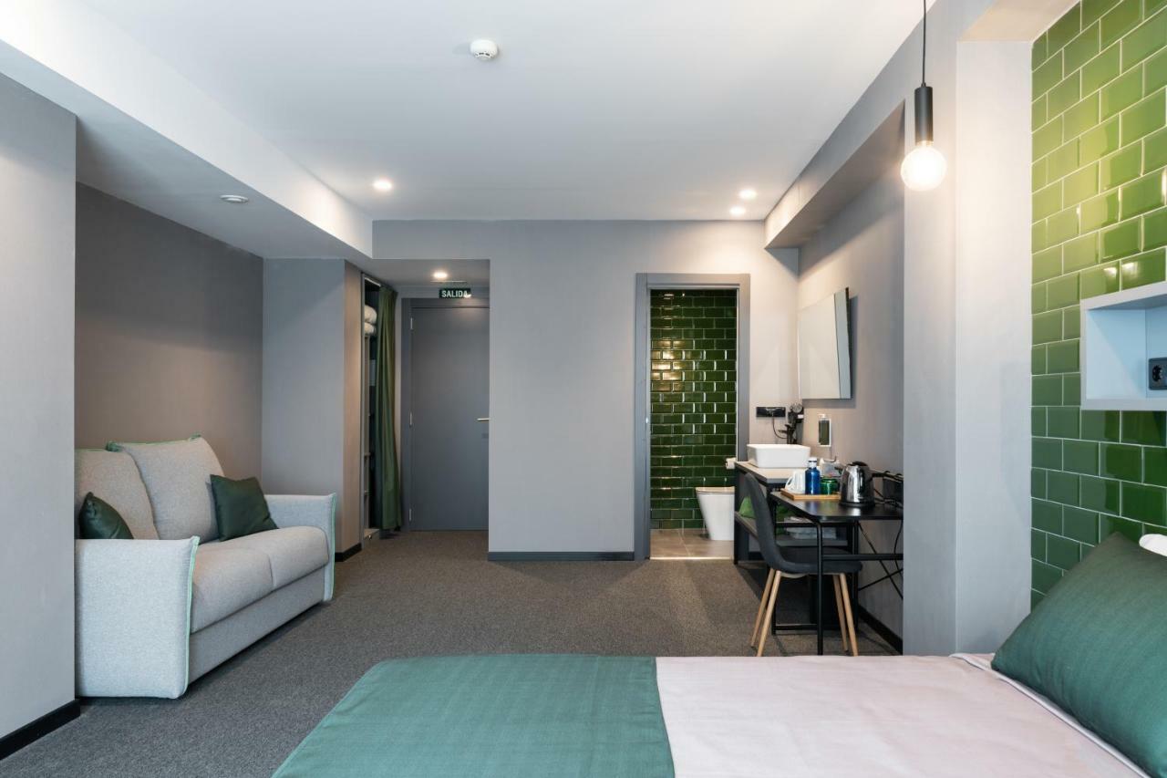 Nest Style Hotel
