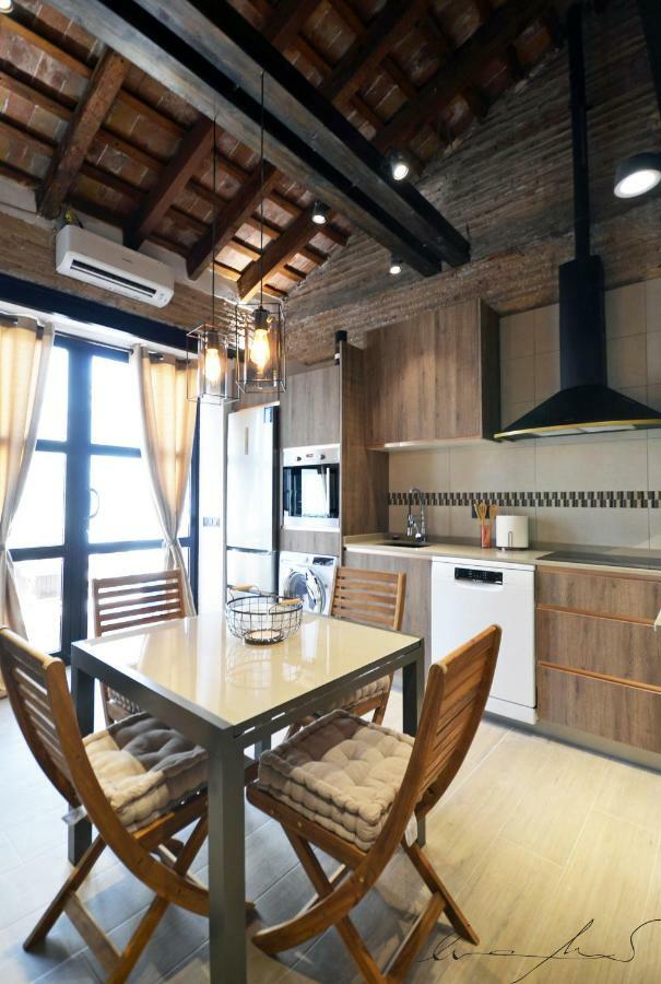 Casita En El Cabanal Con Patio Vakantiehuis