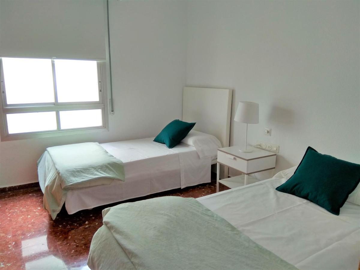 Disfruta - Enjoy Ayuntamiento Apartment *