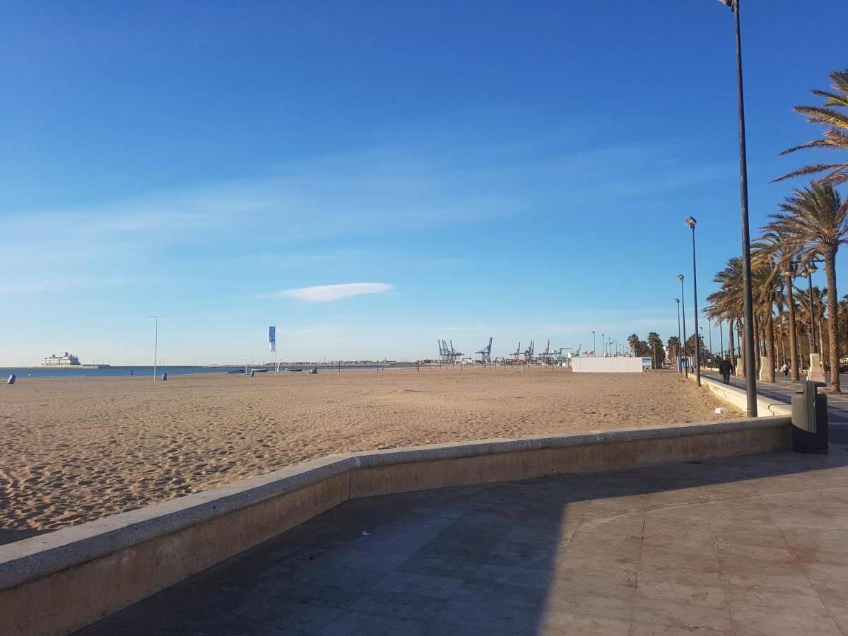 Apartment Malvarrosa Beach