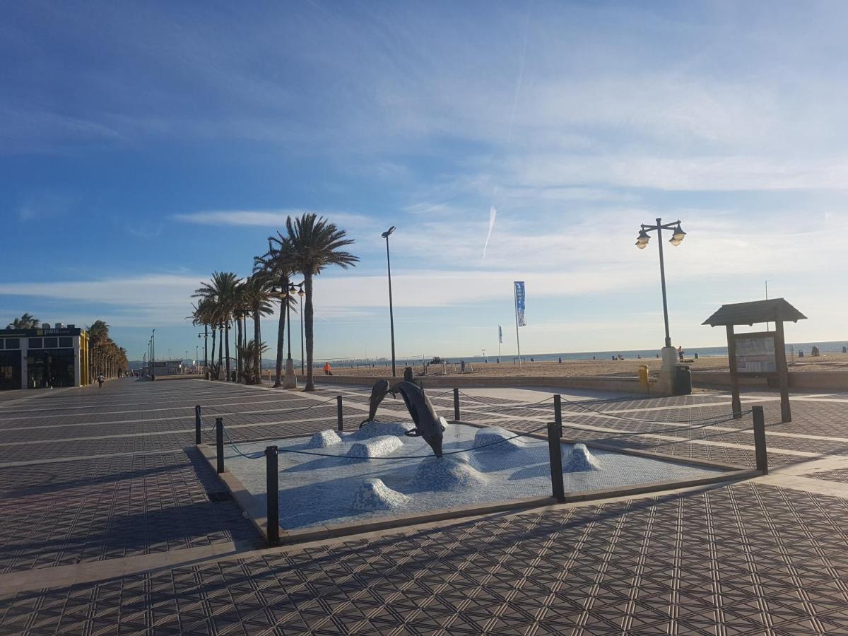Malvarrosa Beach *