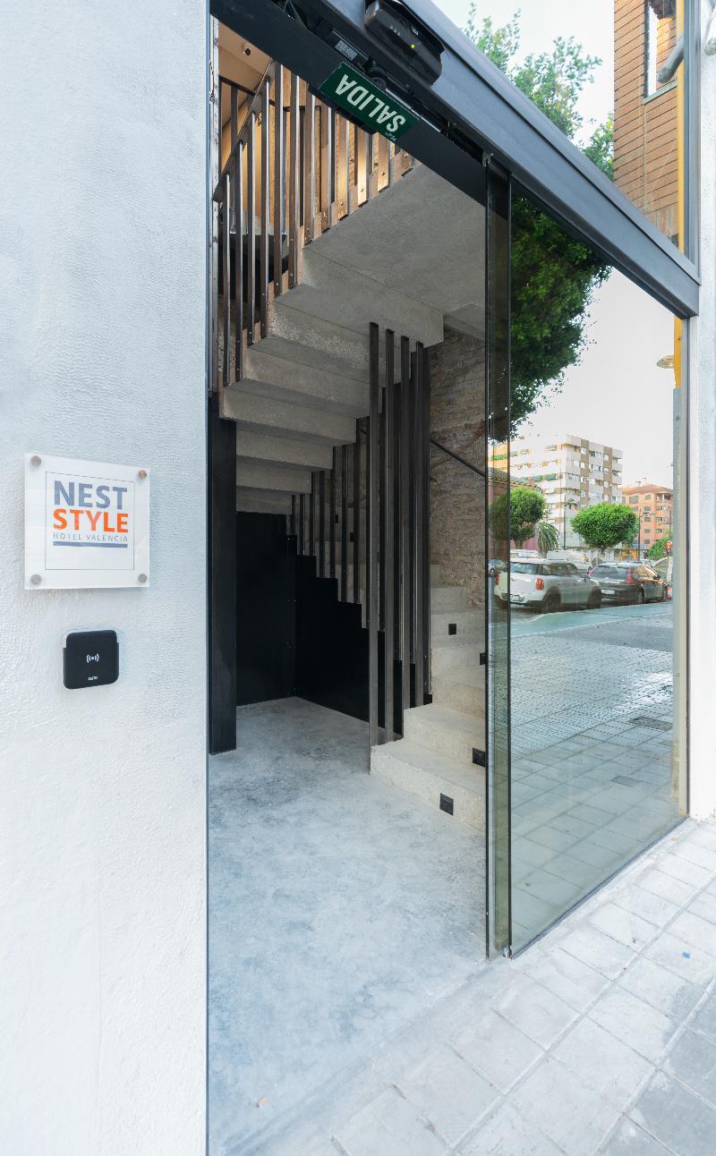 Nest Style Hotel 3*