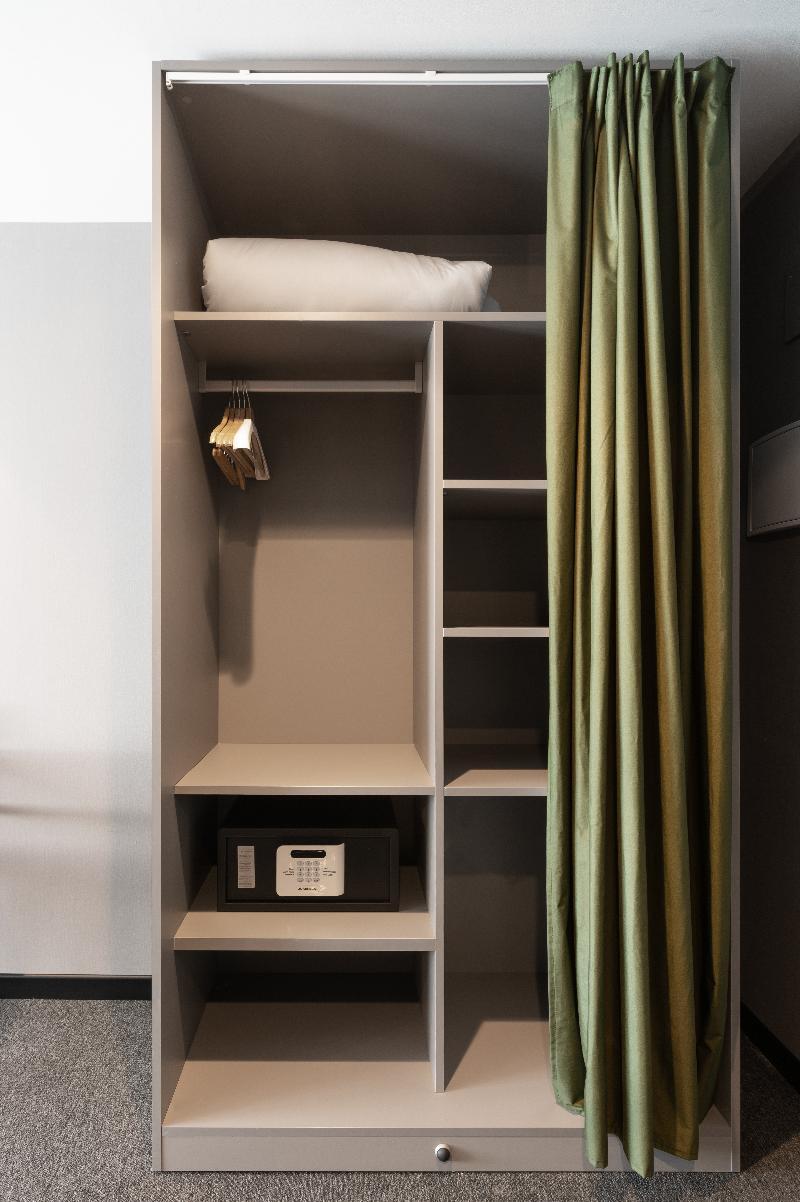 Nest Style Hotel
