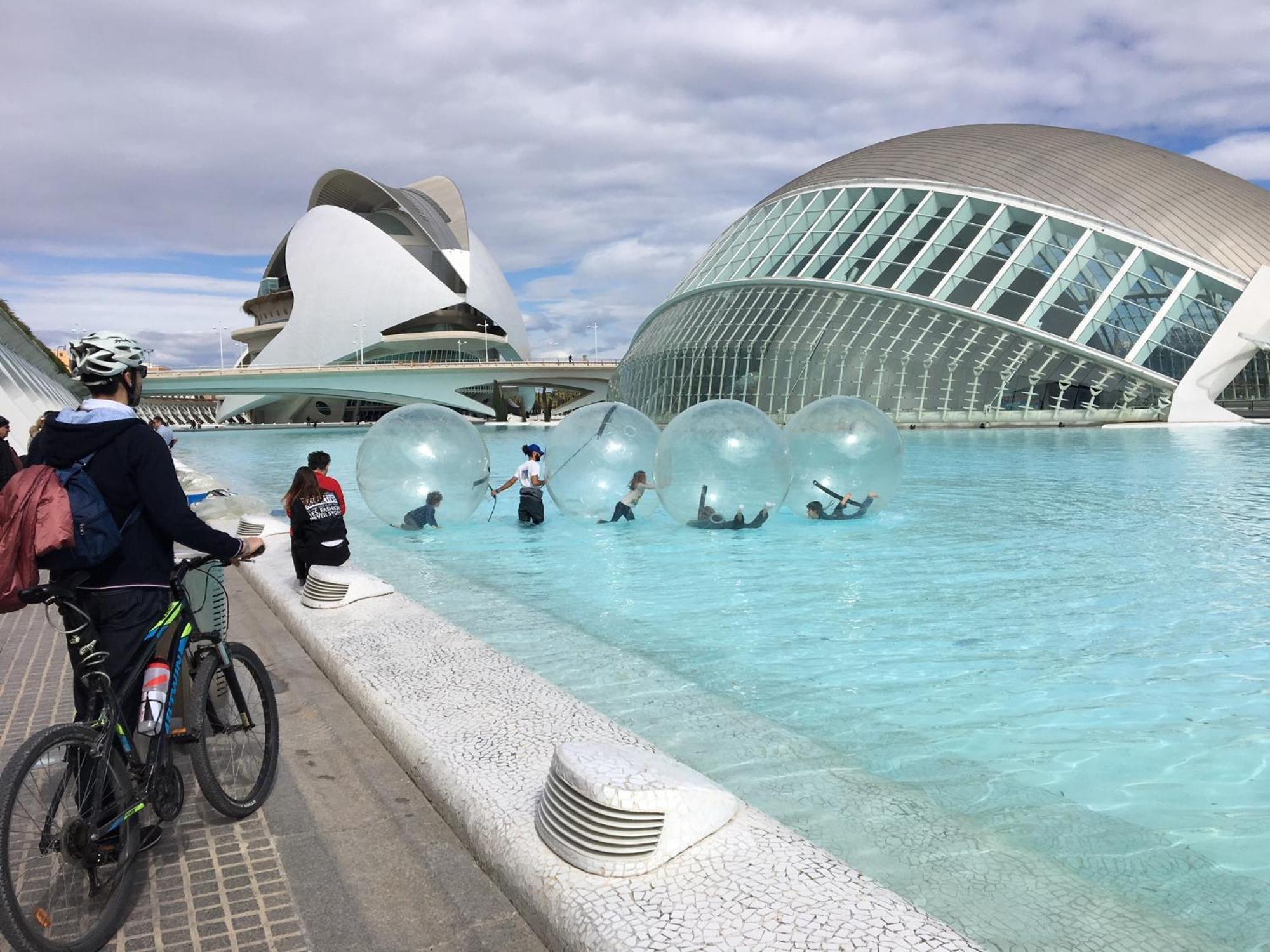 Preciso En El Centro Historico * Valencia