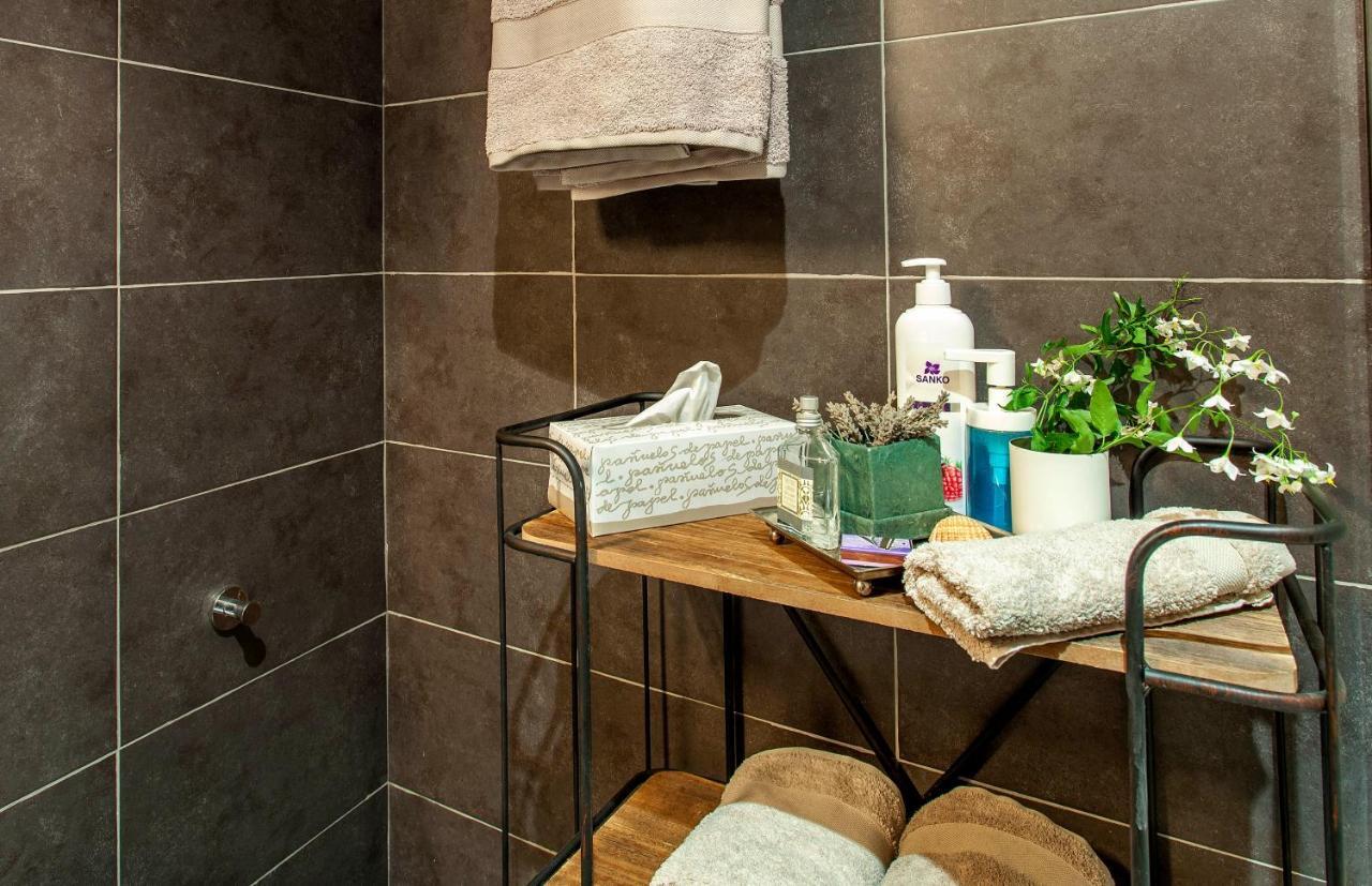 Apartment Luxurious & Alluring In Historic Town