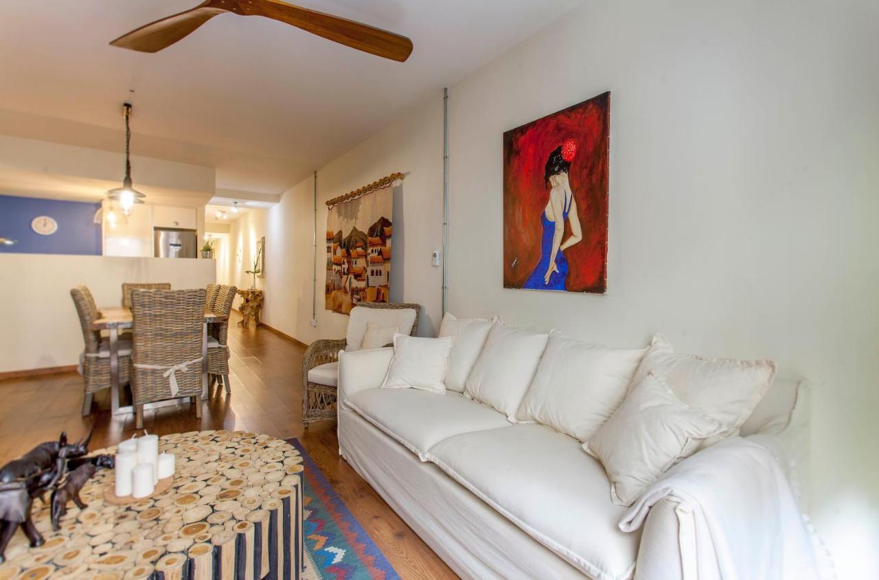 Luxurious & Alluring In Historic Town Apartment Valencia