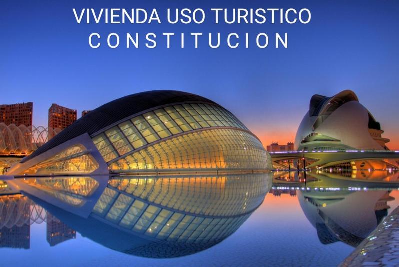 Constitucion *