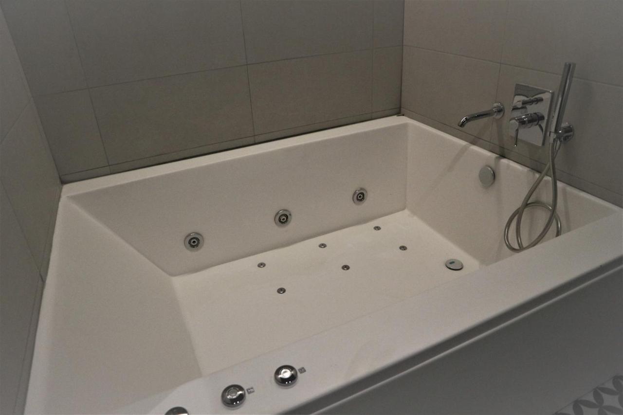& Co. Quart Boutique Hotel 3*