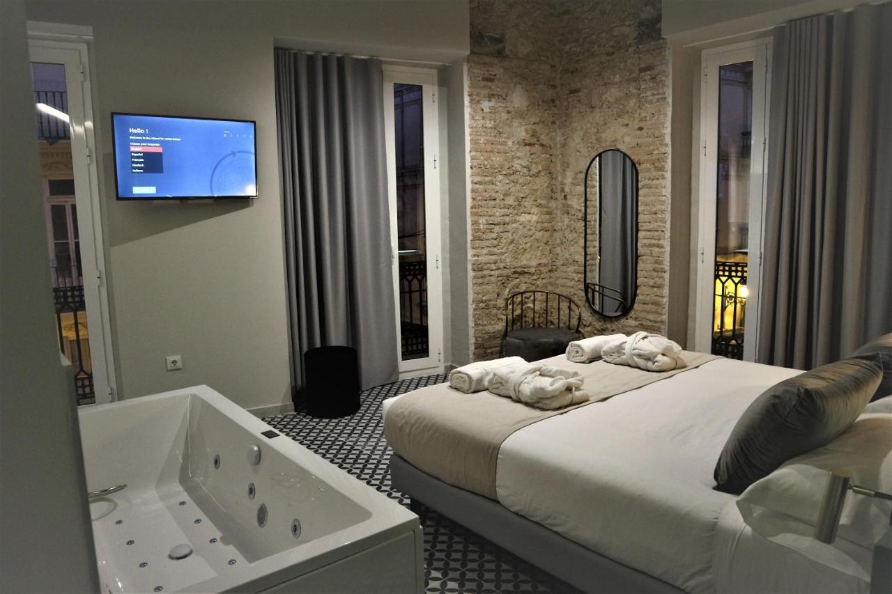 & Co. Quart Boutique Hotel 3*