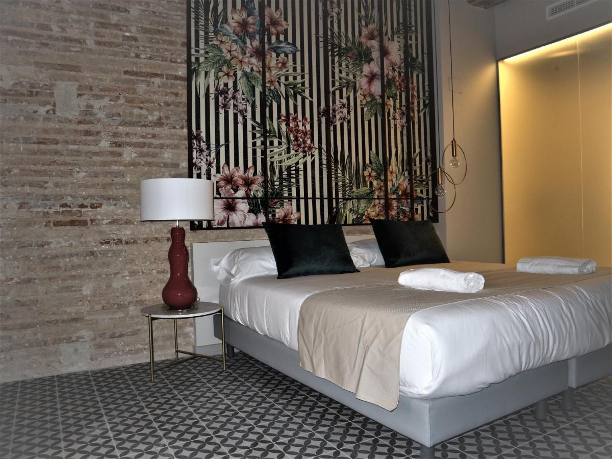 & Co. Quart Boutique Hotel 3*