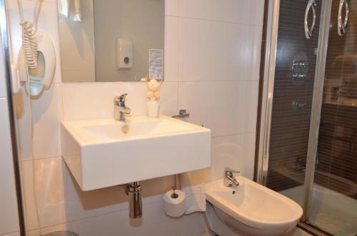 Hotel Galileo Flats - Palacio De Congresos Valência