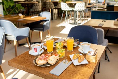 Ramirez Flats 4* Valencia