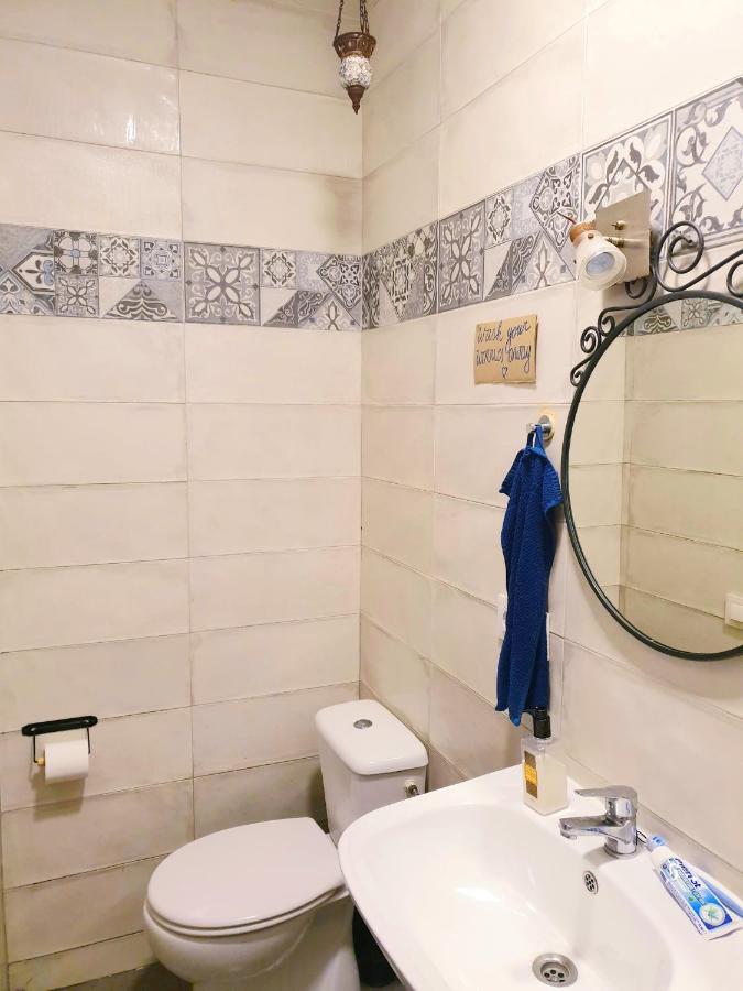 La Casa Del Colibri Youth (adults Only) Albergue