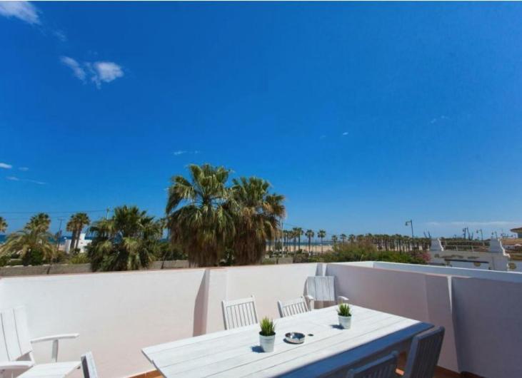 Holiday home Beach House Terrace *