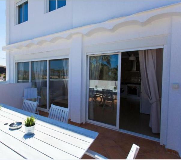 Holiday home Beach House Terrace *