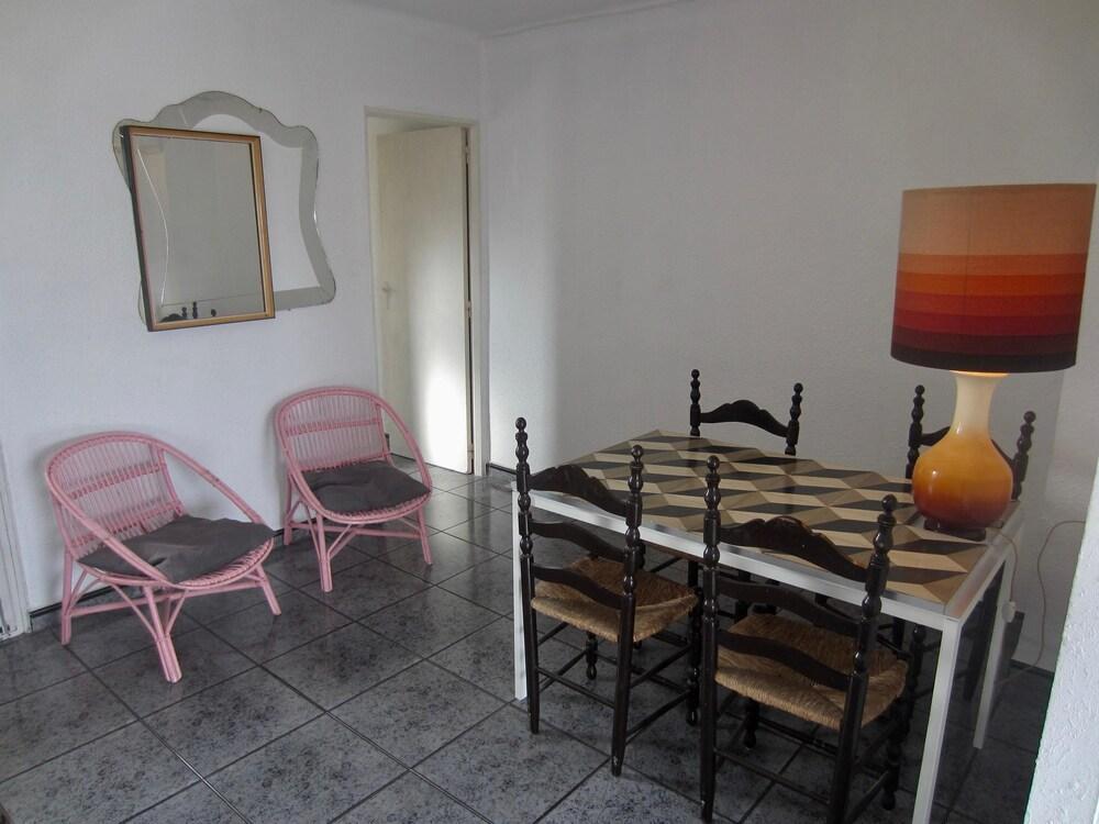 400 Meters From The Apartment *