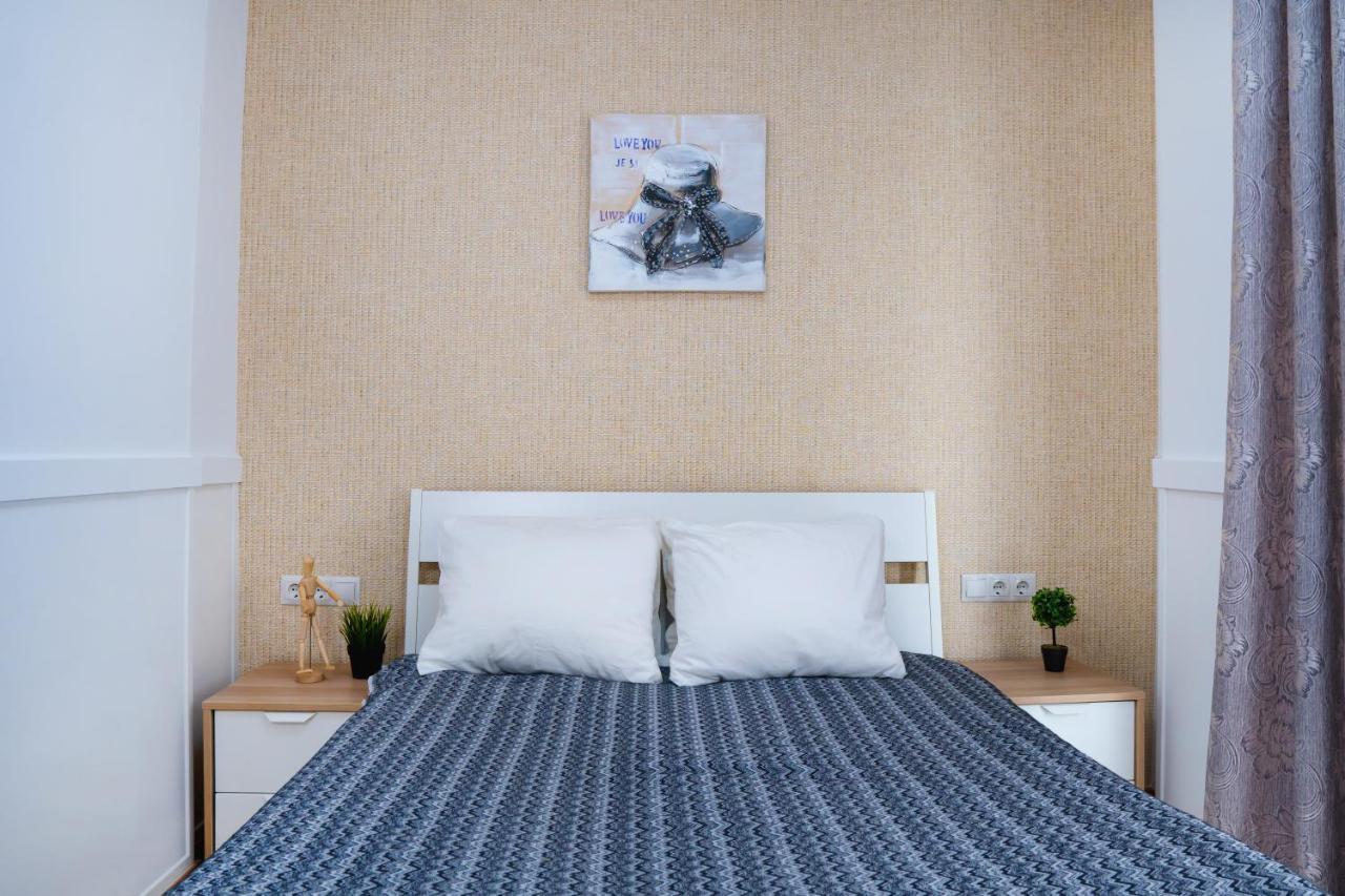 Appartement On-line Luxury Apart Platanos, Free Wi-fi *