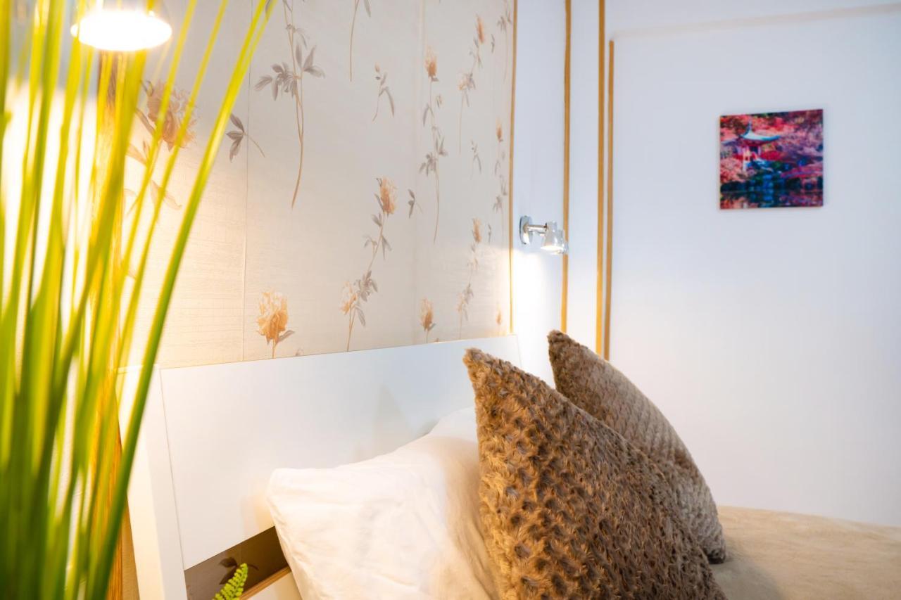 On-line Luxury Apart Pintor Stoolz, Free Wi-fi
