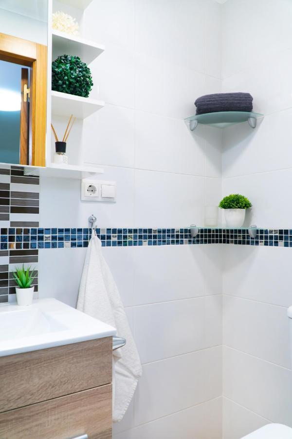 Apartment On-line Luxury Apart Platanos, Free Wi-fi *