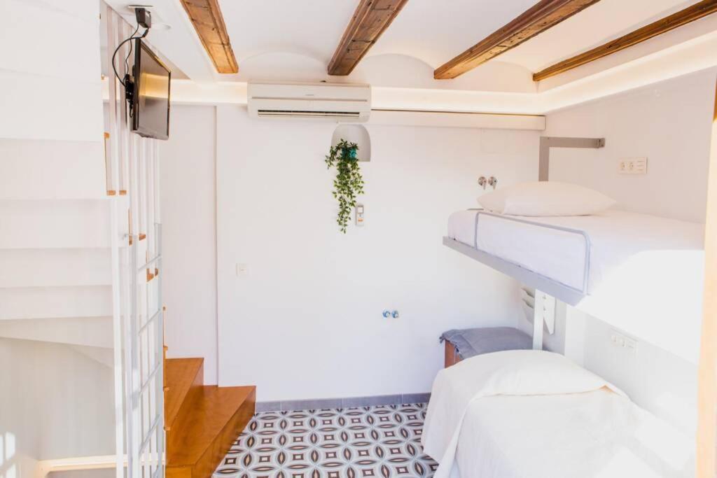 Reloj Apartment *
