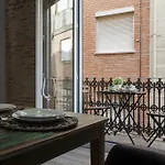 Quart Apartment