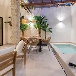 Apartamento Con Piscina Y Terraza