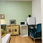 Mirador 2 Del Mercado Central - Habitacion Con Bano Privado En El Centro De La Ciudad Vella
