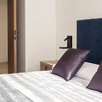 Proxa Suites Ciudad De Las Artes I