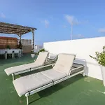 Apartamento 2 Hab En Malvarrosa A Metros De La Playa, Con Terraza Y Zonas Comun 3D