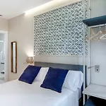Opera House Valencia B&B