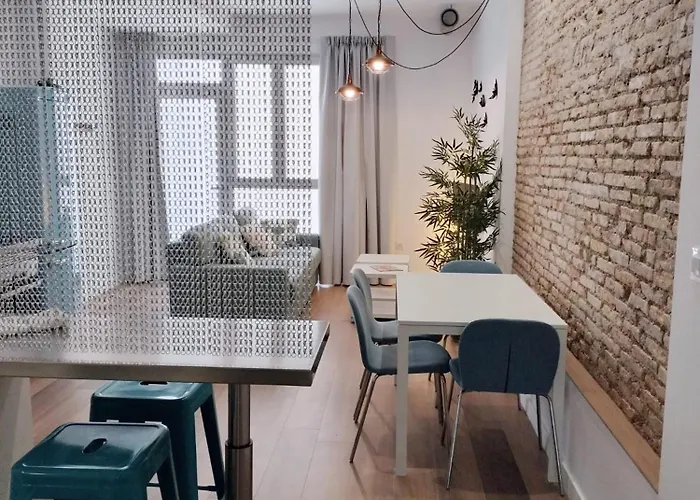 Convento, Amazing Flat With Patio