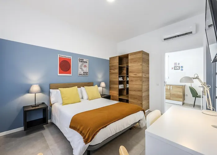 Apartamento 2 Hab En Malvarrosa A Metros De La Playa, Con Terraza Y Zonas Comun 3D