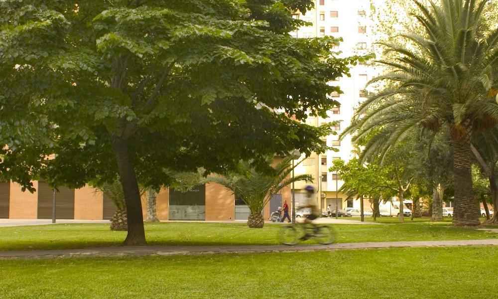 Plaza Picasso Apartment