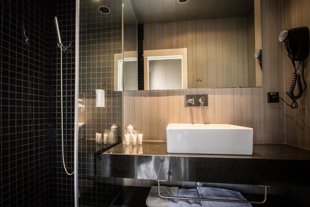 Guest house Cosy Embajador 2*