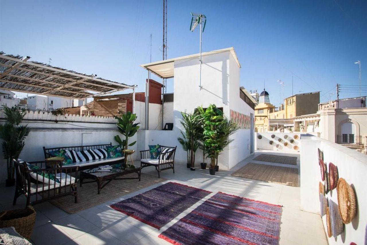Guest house Cosy Embajador 2*