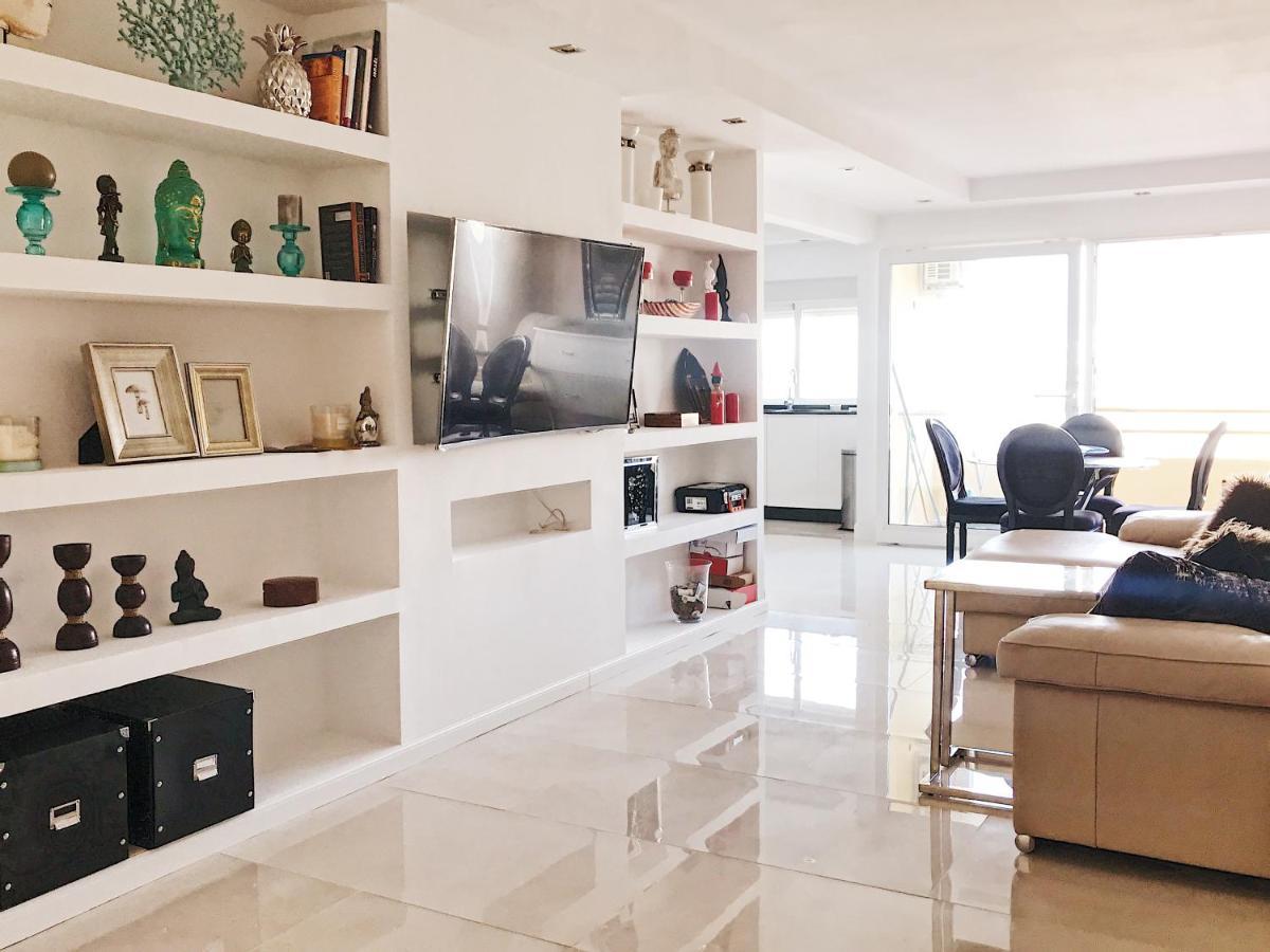 Apartment The White Apartment: Luxury, And Design