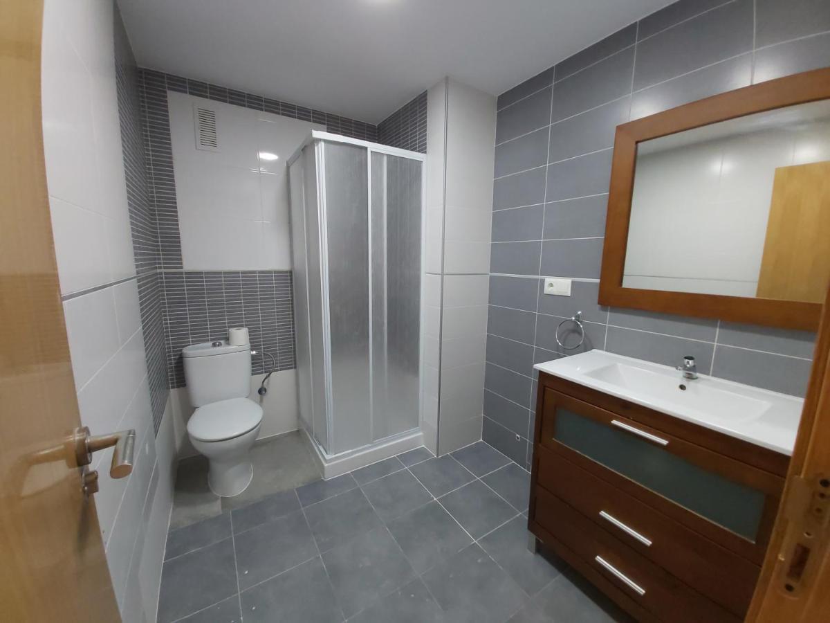 Manuelito Rooms II Valencia Homestay *