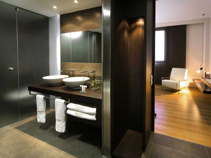 Vincci Mercat Hotel 4*