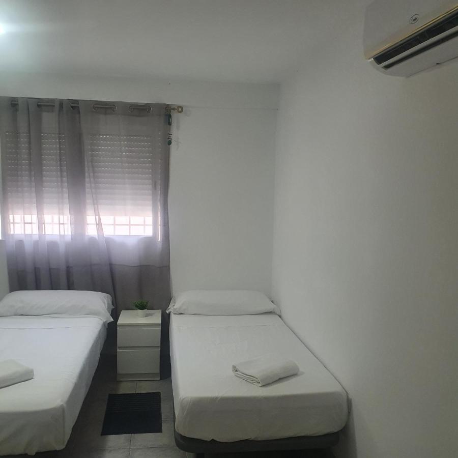 Bed & Breakfast Pension Rosaline Valencia