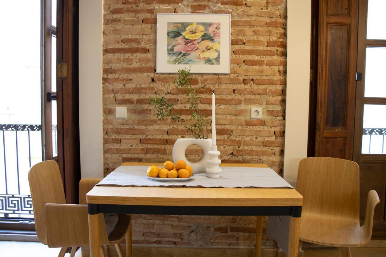 Torres De Serranos - El Carmen Apartment