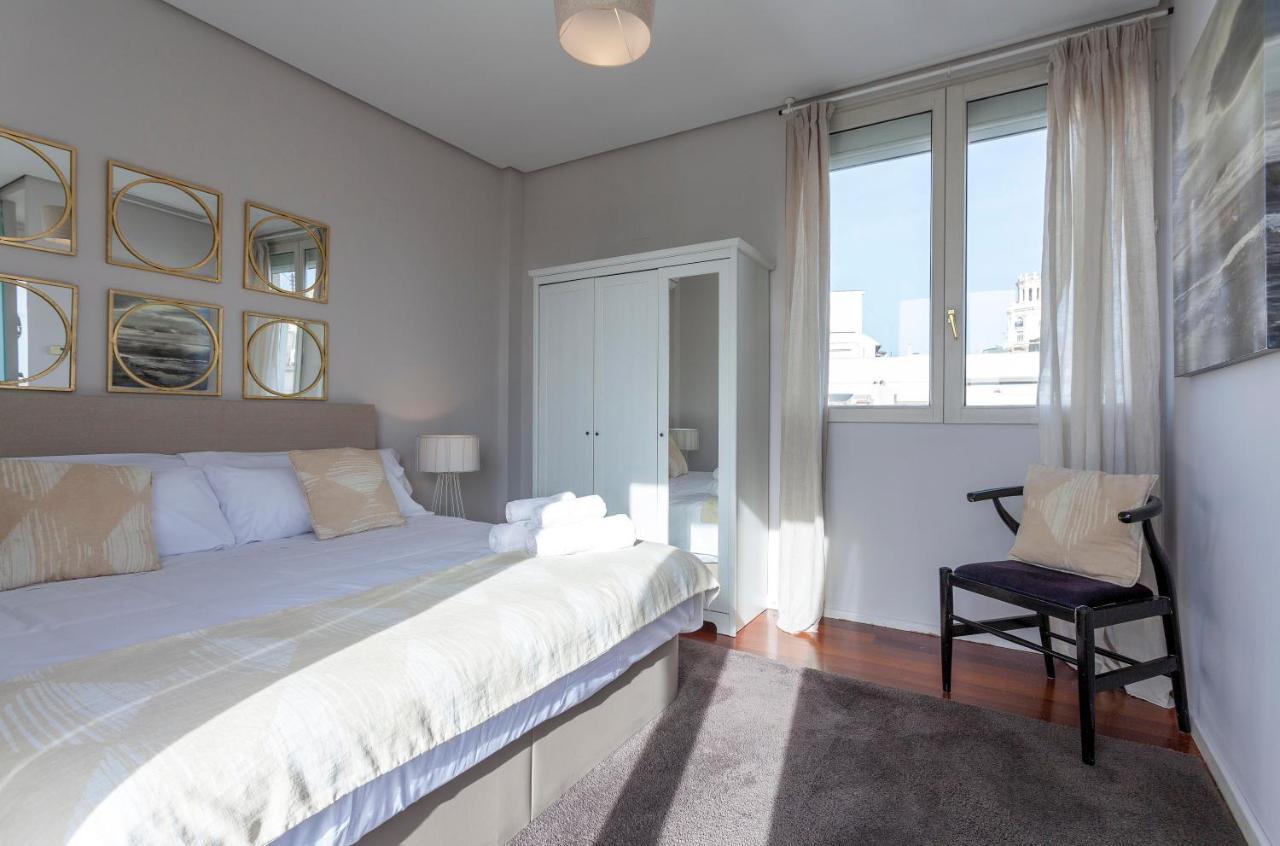 Stunning Duplex Penthouse In Location With Skyline View Apartment *