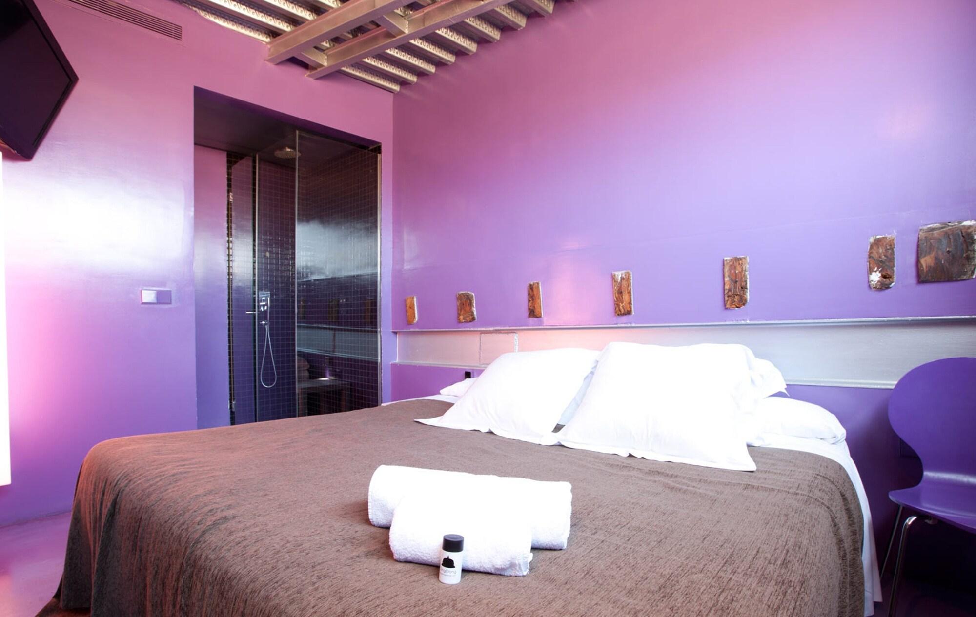 Cosy Embajador Gasthof 2*