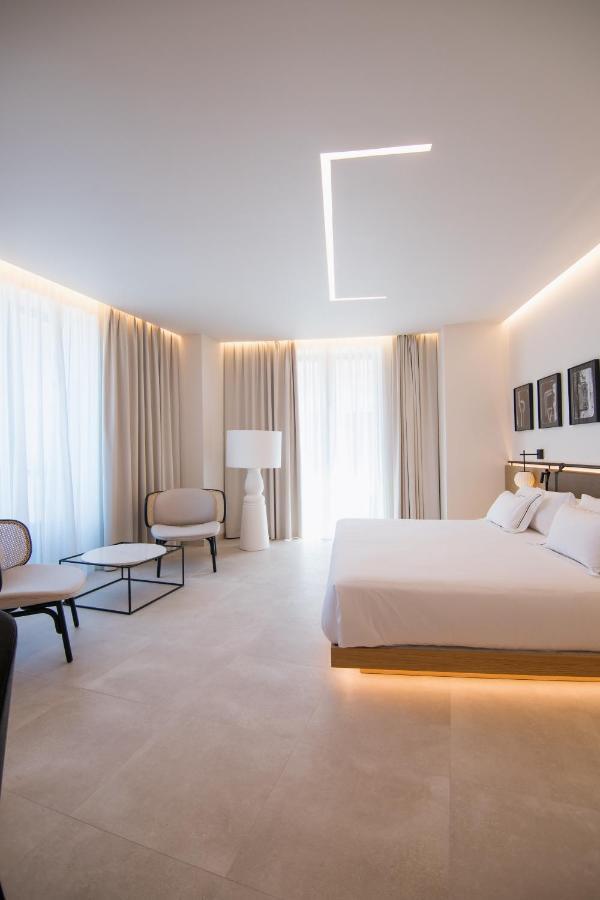 Puerta Serranos 4 Sup Hotel Valencia