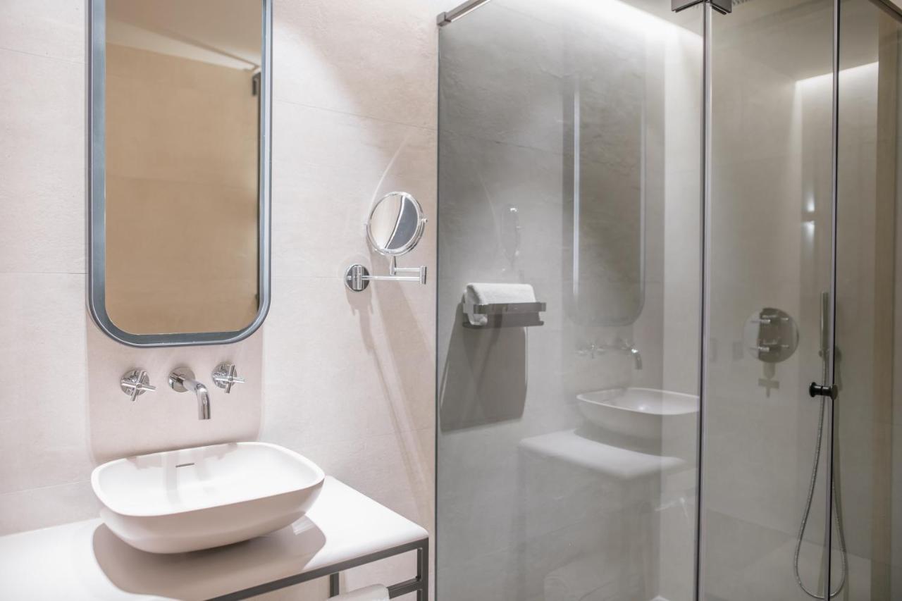Puerta Serranos 4 Sup Hotel