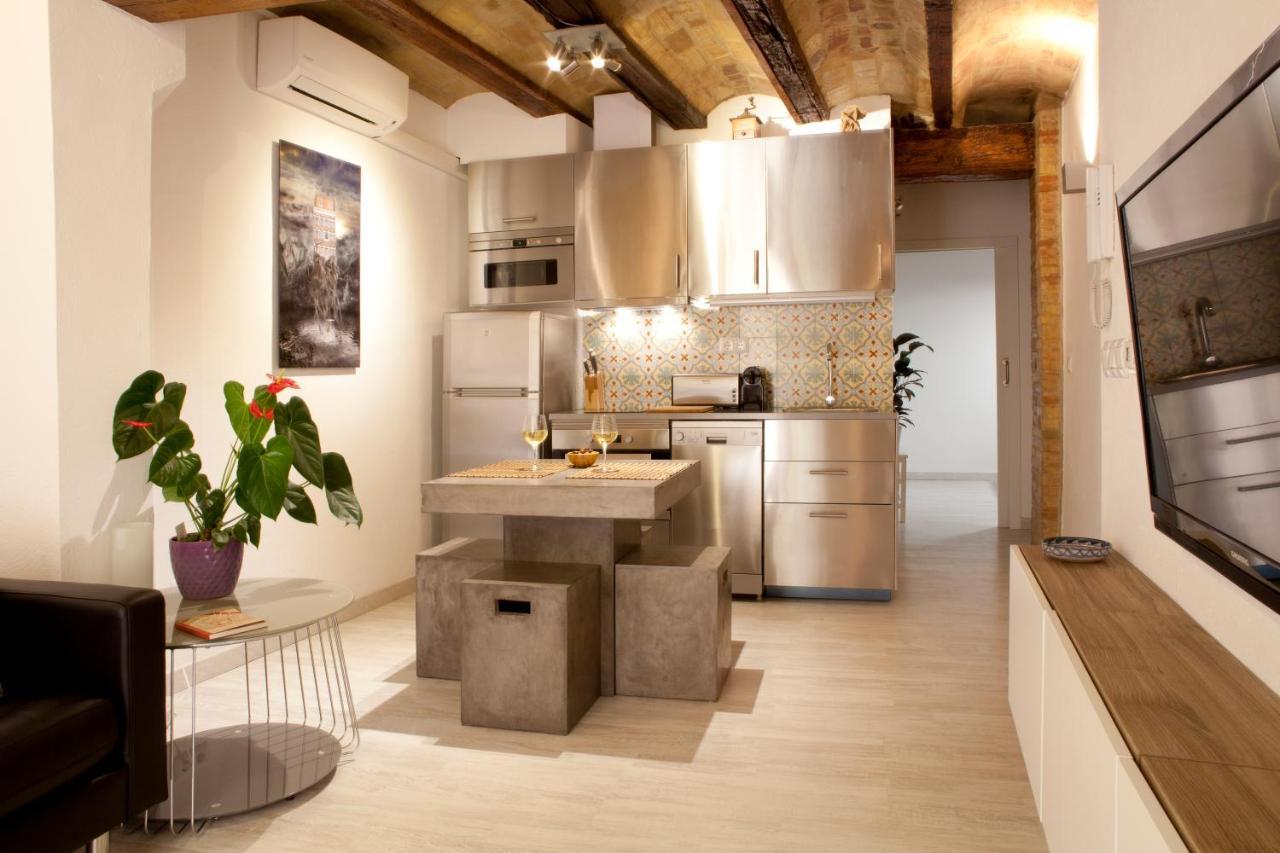 Authentic Charming Apartment/wifi/air Conditioning Appartement Valencia