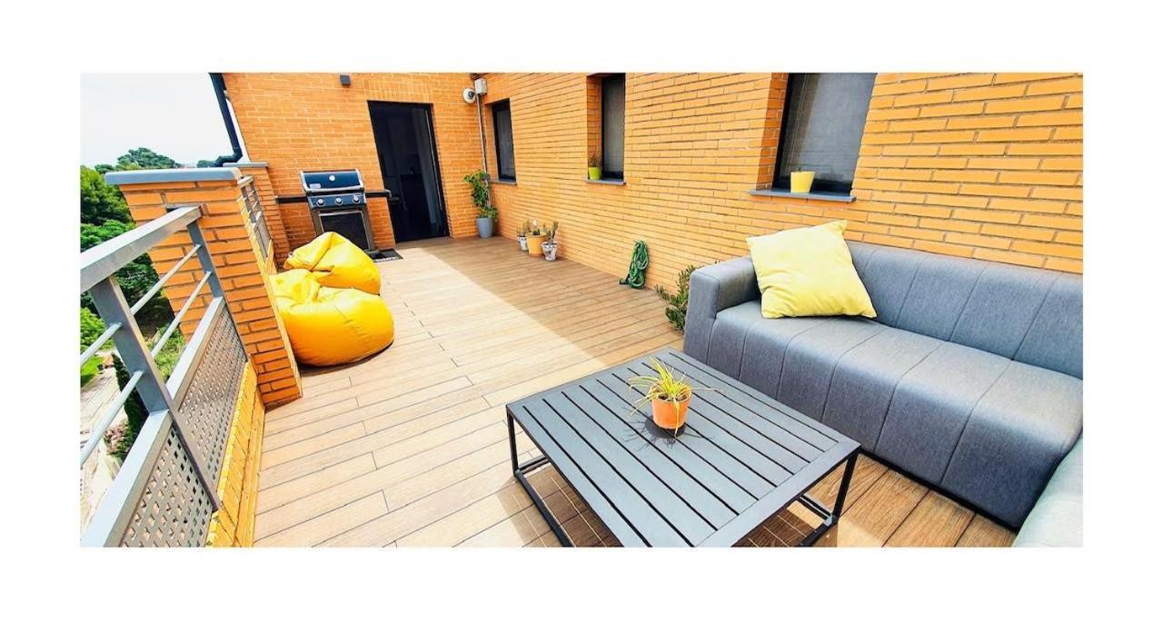 Lovely Penthouse With Pool Valência