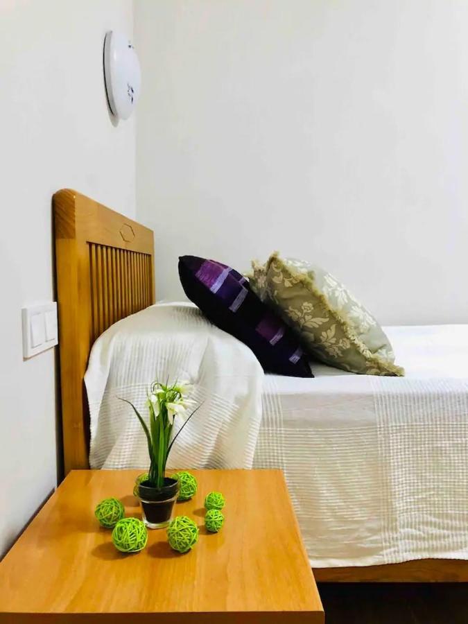 Guillem On The Apartment *